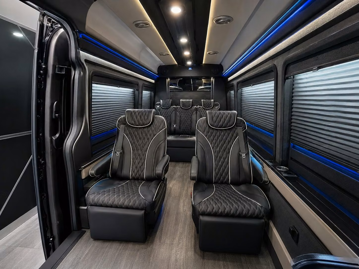 corporate group airport transfers for reno s growing business scene